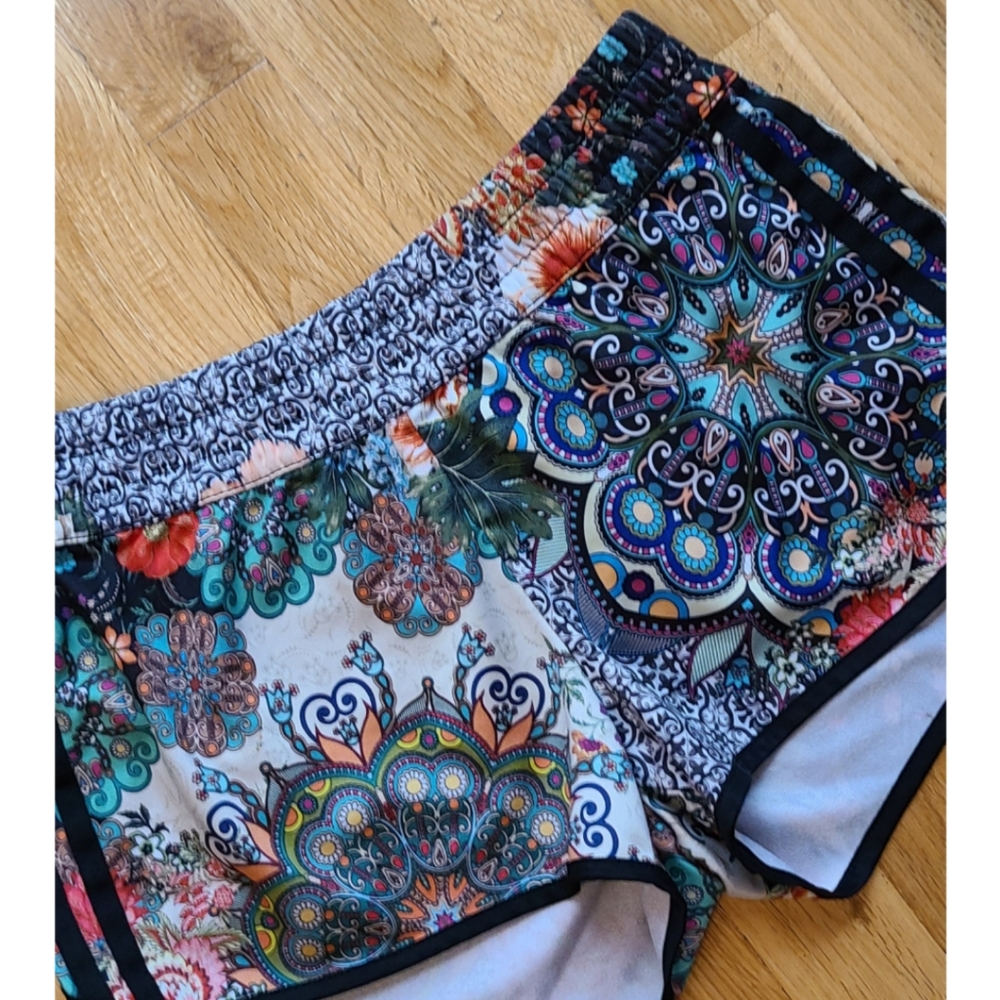 Adidas Originals X Farm Rio Jardim Agharta Shorts Size Small - Picture 6 of 8